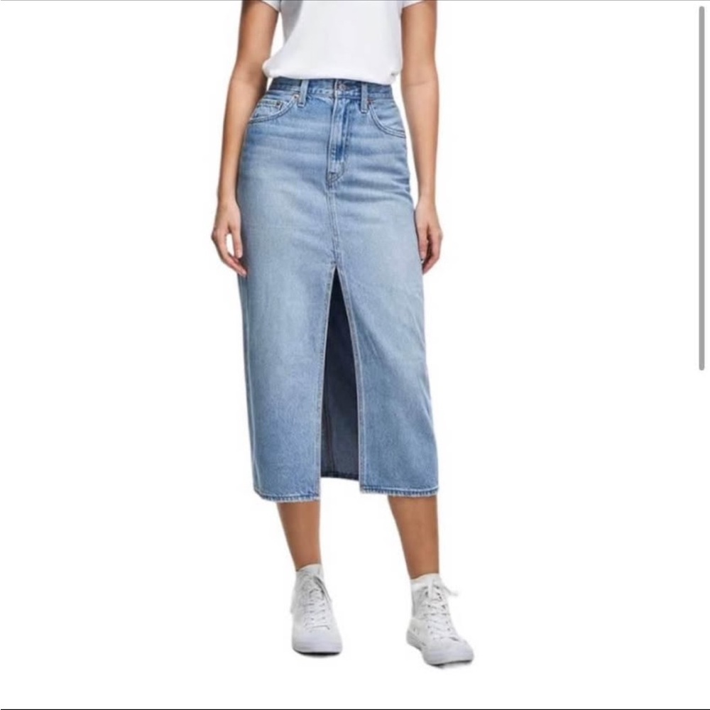 Levi's slit front midi skirt in mid wash blue